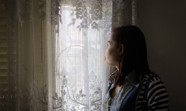 Cô dâu 22 tuổi phải bỏ xứ vì làm nô lệ tình dục cho cả nhà chồng ảnh 1