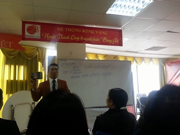 Sếp đa cấp 'đứt dây thần kinh xấu hổ', kiếm trăm triệu/tháng ảnh 1