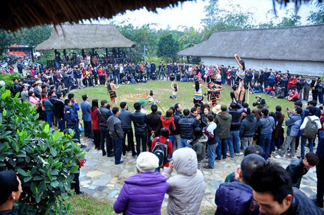 Hoạt động văn hóa giải trí diễn ra trong dịp Tết Bính Thân ảnh 5