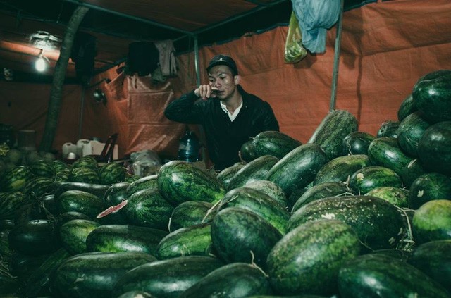 Những hình ảnh khiến ta rớt nước mắt trong đêm Giao thừa ảnh 7