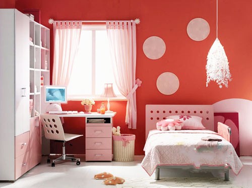 Nên kê giường ngủ sát góc phòng hay giữa phòng? ảnh 1