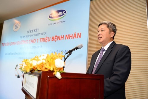 Vinamilk hợp tác chiến lược với Bệnh viện Chợ Rẫy ảnh 2