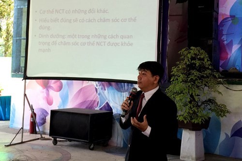 Vinamilk tư vấn sức khỏe cho hơn 2.100 người tại TP HCM ảnh 6