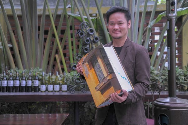 Ngắm bộ từ điển khổng lồ, trị giá hơn 1,2 tỷ đồng ảnh 6