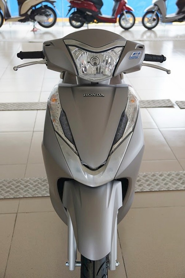 Honda Lead 2016 thêm sắc màu mới với giá không đổi ảnh 4