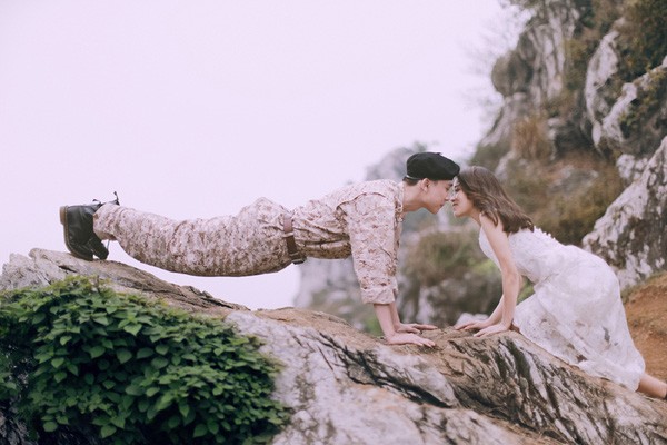 'Phát sốt' với bộ ảnh cưới 'Hậu duệ mặt trời' phiên bản Việt ảnh 11