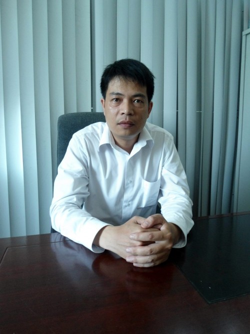 Bố chú rể vô cớ cầm dao chém khách sau đám cưới ảnh 1