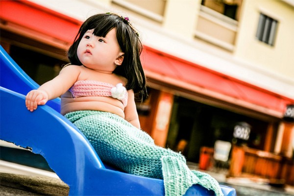 Dân mạng sôi sục với 'tiểu mỹ nhân ngư bụng bự' cực đáng yêu ảnh 8