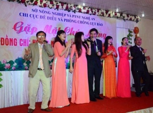 Phó giám đốc Sở liên hoan nhậm chức: Bỗng dưng ‘bị sướng’ ảnh 3