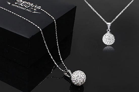 Tặng quà gì cho người yêu vào ngày Quốc tế phụ nữ 8/3? ảnh 4