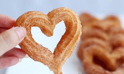 'Tròn mắt' những món bánh 'soái ca' làm tặng vợ nhân ngày 8/3 ảnh 1