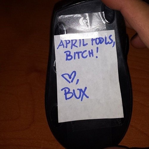 Những trò đùa tinh nghịch của dân mạng ngày Cá tháng Tư ảnh 8