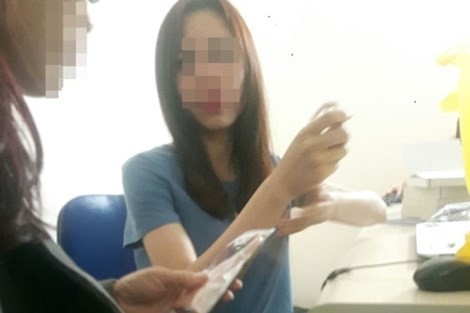 Mua công nghệ 'gian lận thi cử' dễ như trở bàn tay ảnh 3