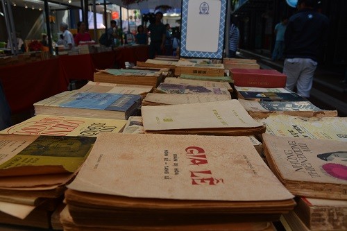 Văn hóa đọc trong thời đại Online ảnh 1