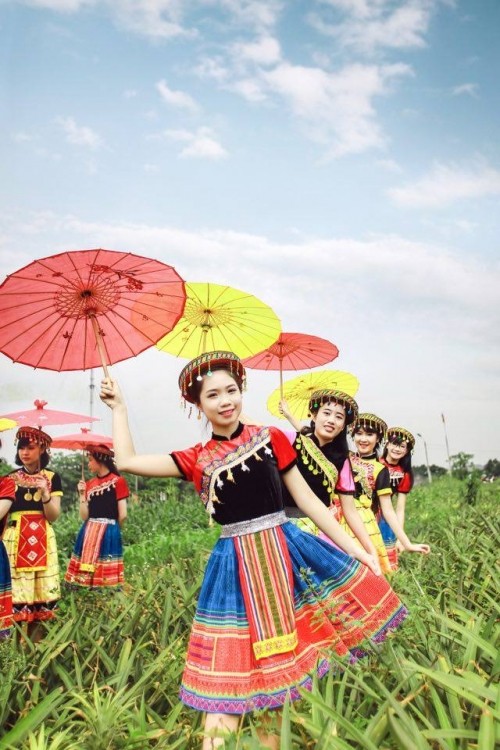 Bộ ảnh kỷ yếu 'độc nhất vịnh Bắc Bộ' của học sinh Ninh Bình ảnh 7