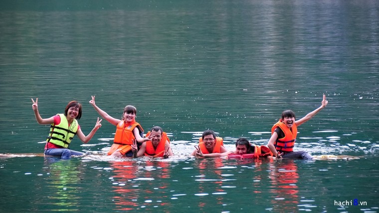 Cuốn tuần du ngoạn 'Hạ Long trên cạn' ảnh 9