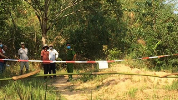 Hành vi tàn ác của cặp nam nữ giết tài xế xe ôm lấy tiền đi chơi ảnh 2