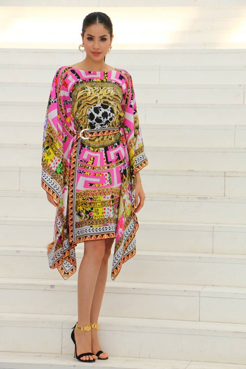 Phạm Hương sành điệu trước ngày ngồi ghế nóng The Face với Hà Hồ ảnh 3