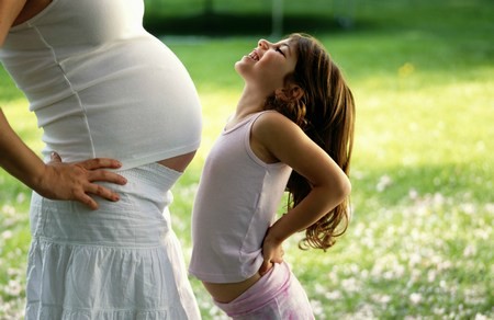 Những hình ảnh về 'tình mẫu tử' ý nghĩa nhân Ngày của Mẹ ảnh 11