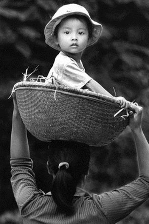 Những hình ảnh về 'tình mẫu tử' ý nghĩa nhân Ngày của Mẹ ảnh 16