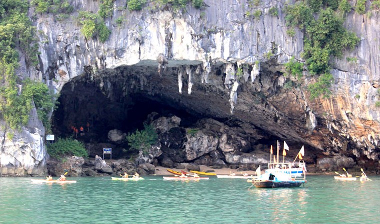 6 hang động 'hút hồn' khách du lịch ở Quảng Ninh ảnh 2