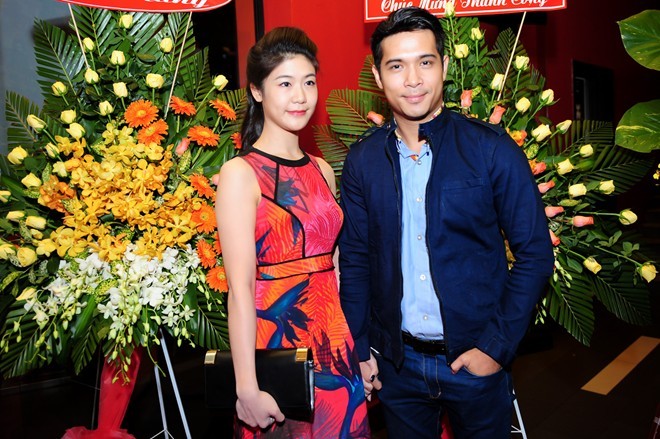 Trương Thế Vinh bí mật kết hôn bạn gái cơ trưởng Vietnam Airlines ảnh 1