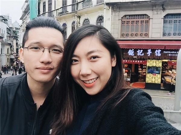 Ngắm 2 cô em gái được cưng như trứng và gia cảnh của Trấn Thành ảnh 16