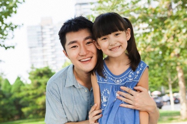 Vợ mất, tôi phải giả gái suốt hơn 4 năm qua để làm mẹ của con gái ảnh 2