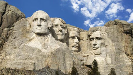 Căn phòng bí mật ở núi 'mặt người' ảnh 1