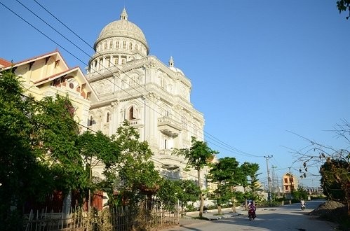 Đại gia Ninh Bình bí ẩn xây lâu đài 1.000 tỷ ảnh 2