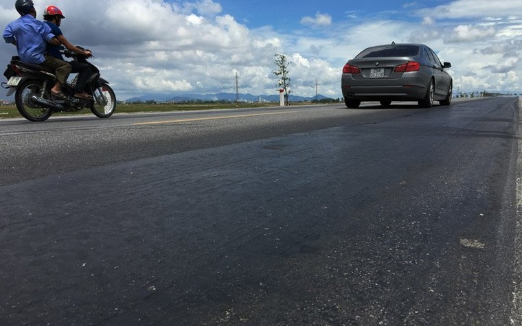 Nghệ An: Thủ phạm giấu mặt khiến hàng loạt ô tô bị lật ảnh 4