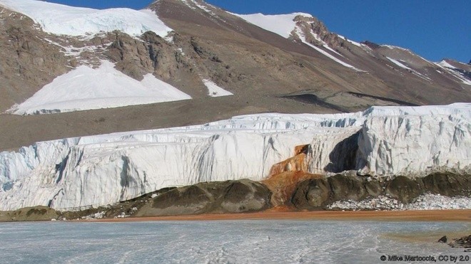 8 sông hồ kỳ diệu nhất hành tinh ảnh 4