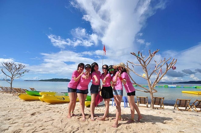 Những hòn đảo đẹp để bạn khám phá dịp nghỉ lễ 2/9 ảnh 1