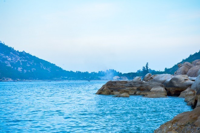 Những hòn đảo đẹp để bạn khám phá dịp nghỉ lễ 2/9 ảnh 2