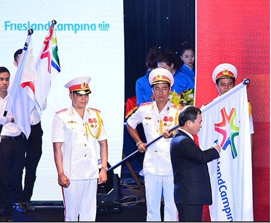 FrieslandCampina Việt Nam đón nhận Huân chương Lao động hạng Nhất ảnh 2