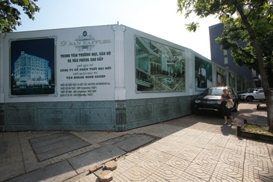 Số phận long đong của khu đất 'vàng' gần Hồ Gươm ảnh 1