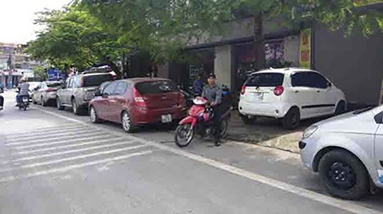 Giang hồ đất Cảng đến đám tang nạn nhân vụ hỗn chiến ảnh 1