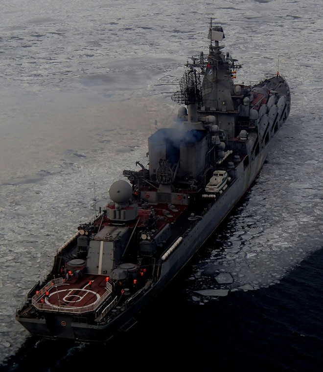 Sức mạnh tuần dương hạm Varyag thay thế soái hạm Mosvka ở Syria ảnh 2