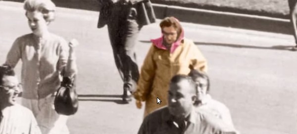 Những bức ảnh kì quái trong lịch sử khiến các nhà khoa học đau đầu ảnh 1