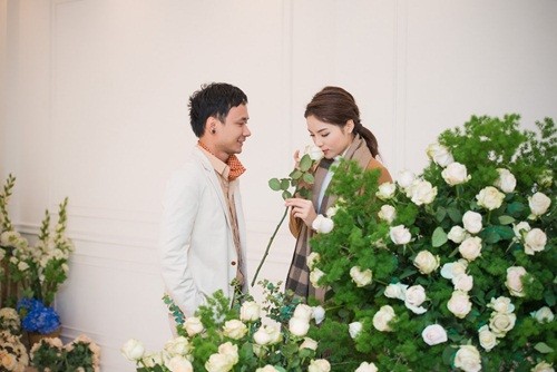 'Bạn trai' đưa Hoa hậu Kỳ Duyên đi chọn hoa cưới ảnh 3