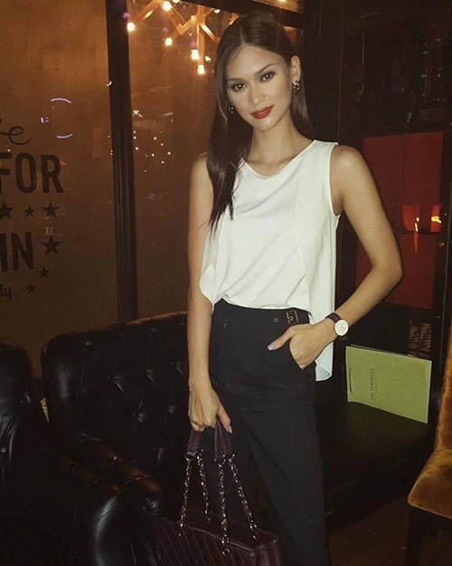 Ngắm vẻ đẹp nóng bỏng của tân Hoa hậu Hoàn vũ Philippines ảnh 11