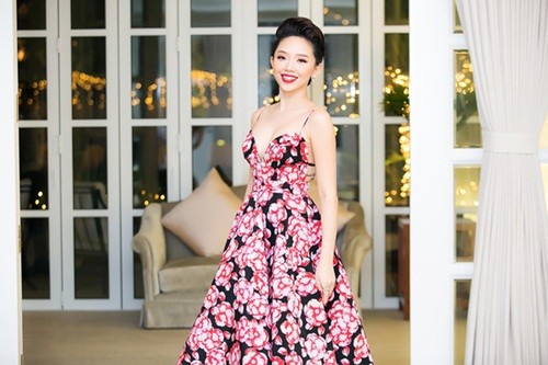 Kỳ Duyên và Huyền My đọ sắc tại sự kiện ảnh 9