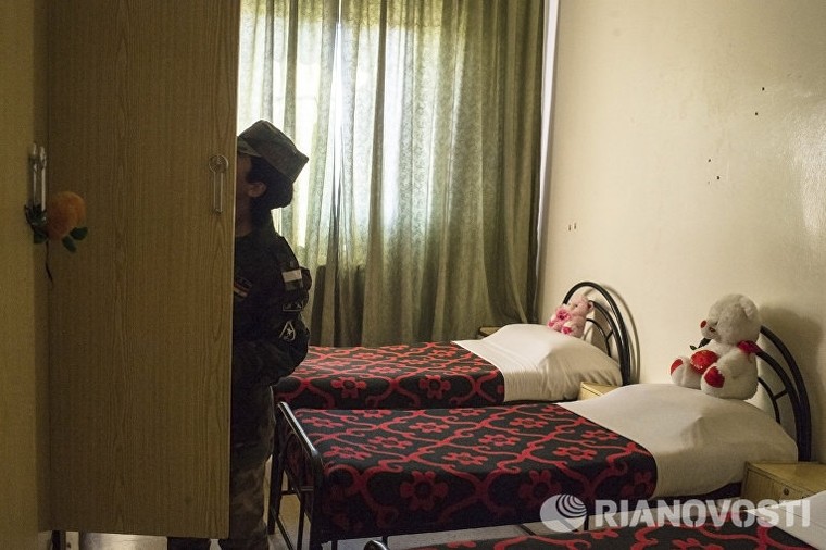 Cận cảnh nữ học viên quân sự luyện tập tại vùng chiến sự ở Syria ảnh 5