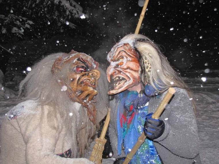 Truyền thuyết về quái vật trong Lễ Giáng sinh ảnh 2