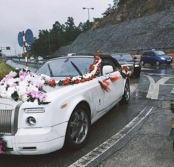 Điểm danh những đám cưới ‘khủng’ ở Việt Nam ảnh 8