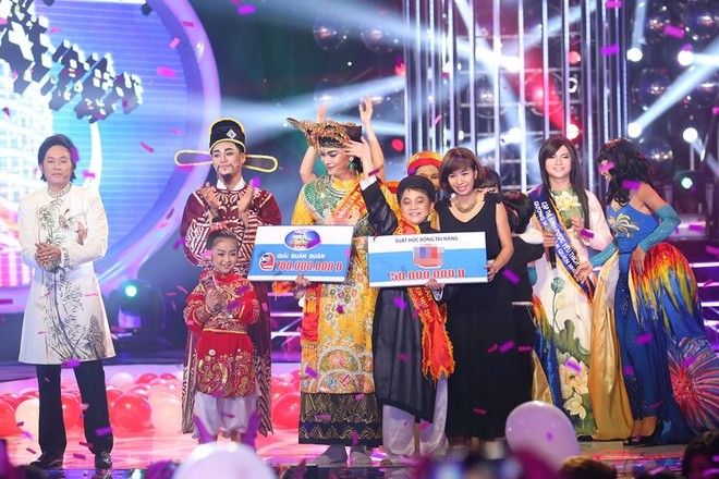 Con nuôi Hoài Linh 'đánh bại' Phương Mỹ Chi, ẵm 700 triệu đồng ảnh 1