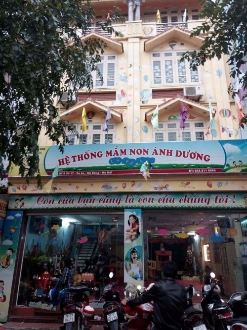 Trải lòng của mẹ cô giáo đánh đập, lột quần áo trẻ vì tè dầm ảnh 1