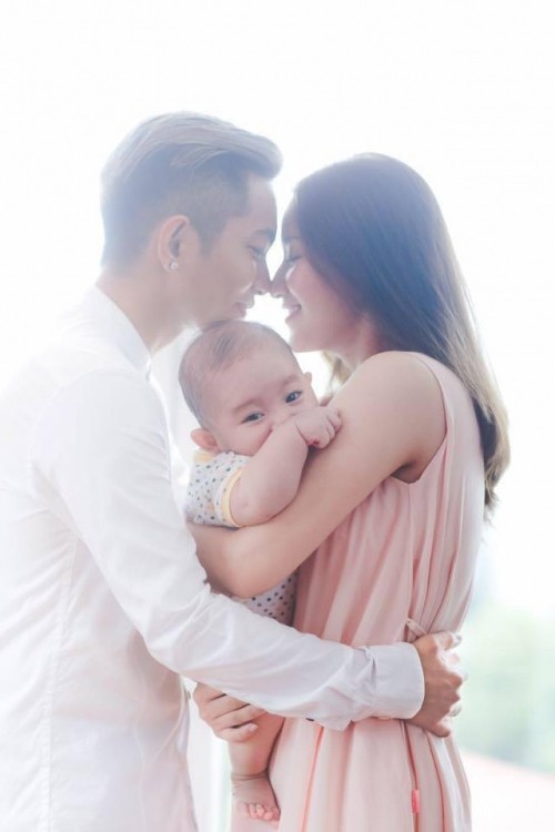 Chuyện tình chị em hơn 12 tuổi của Khánh Thi, Phan Hiển gây bão 2015 ảnh 5