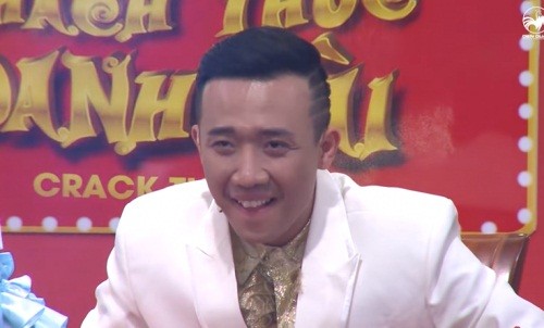 Thách thức danh hài tập 9: Thí sinh quỳ lại Trấn Thành ảnh 3