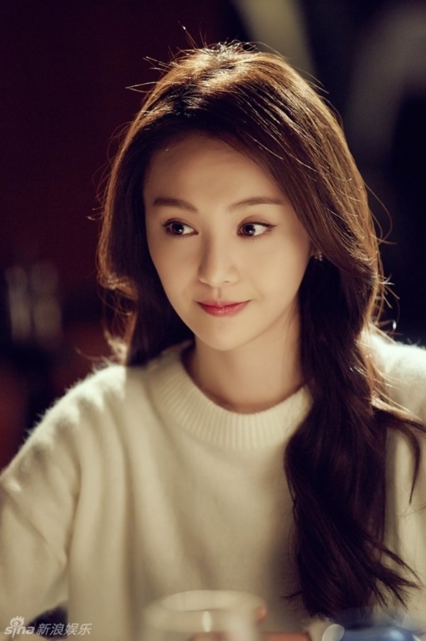 Cư dân mạng phản đối khi Lee Jong Suk 'cặp kè' Trịnh Sảng ảnh 3